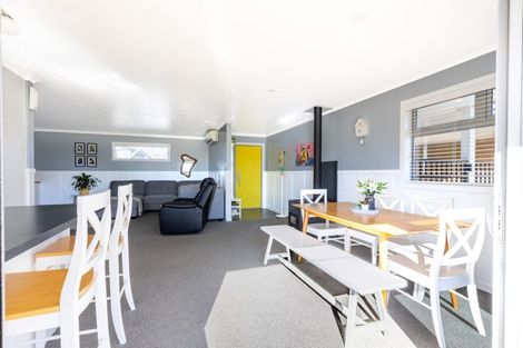 Photo of property in 533a Manutahi Road, Lepperton, New Plymouth, 4373