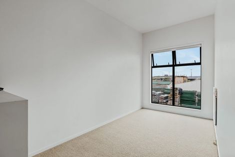 Photo of property in 17 Owens Place, Mount Maunganui, 3116