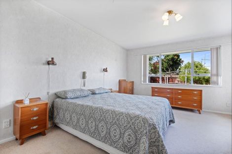 Photo of property in 37 Frensham Crescent, Woolston, Christchurch, 8062