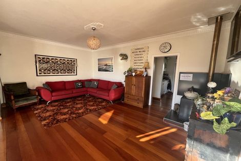 Photo of property in 16 Logan Avenue, Marewa, Napier, 4110