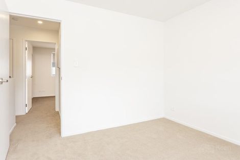 Photo of property in 8 Dorothy Thorpe Way, New Lynn, 0600