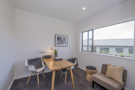 Photo of property in 3 Lamont Place, Waikanae, 5036