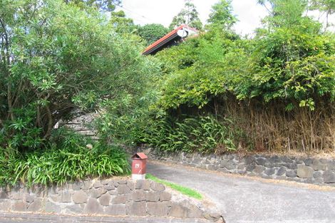 Photo of property in 19 Opou Road, Titirangi, Auckland, 0604