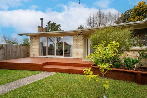Photo of property in 28 Barrie Crescent, Silverdale, Hamilton, 3216