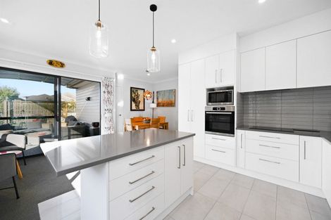 Photo of property in 8 Eskdale Lane, Flagstaff, Hamilton, 3210