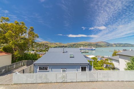 Photo of property in 24 Jacksons Road, Lyttelton, 8082