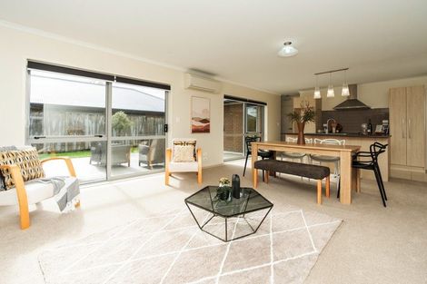 Photo of property in 8 Arista Way, Rototuna North, Hamilton, 3210