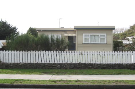 Photo of property in 20a Kaka Road, Raumati Beach, Paraparaumu, 5032