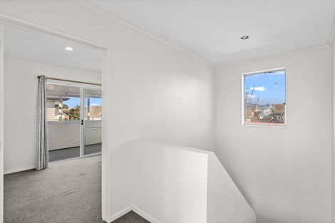Photo of property in 2/16 Tika Street, Riccarton, Christchurch, 8041