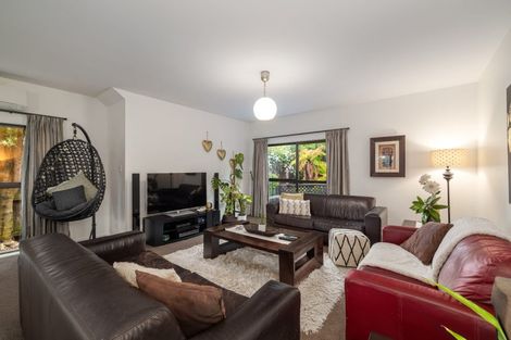 Photo of property in 37b Highland Place, Avonhead, Christchurch, 8042