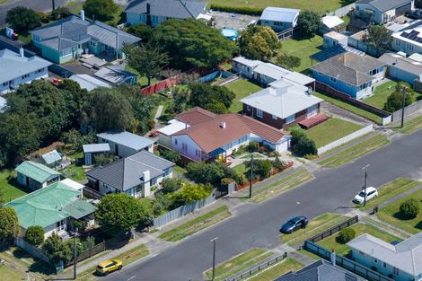Photo of property in 14 Middlesex Street, Levin, 5510