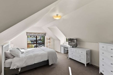 Photo of property in 5 Jacaranda Place, Parklands, Christchurch, 8083