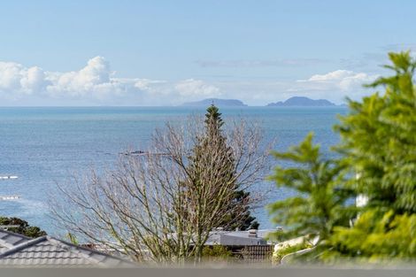 Photo of property in 1/22 Valley Road, Browns Bay, Auckland, 0630