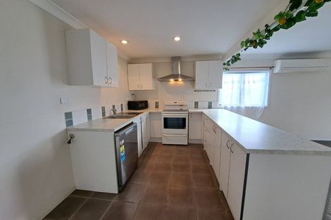 Photo of property in 1 Harrington Road, Henderson, Auckland, 0610