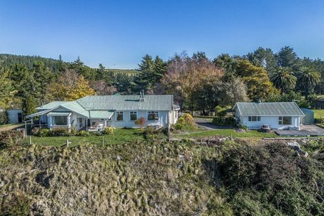 Photo of property in 208 Pukeora Scenic Road, Waipukurau, 4281