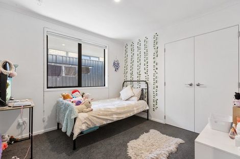 Photo of property in 18 Pioneer Crescent, Omokoroa, 3114