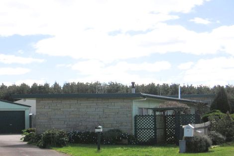 Photo of property in 7 Low Avenue, Foxton Beach, Foxton, 4815
