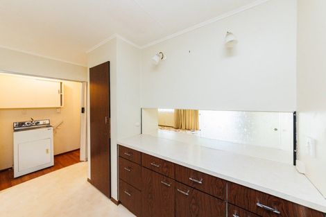 Photo of property in 2 Adams Place, Kelvin Grove, Palmerston North, 4414