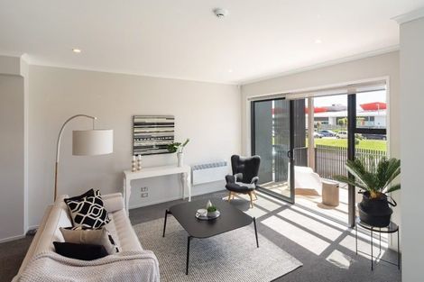 Photo of property in 85e Hobsonville Point Road, Hobsonville, Auckland, 0616