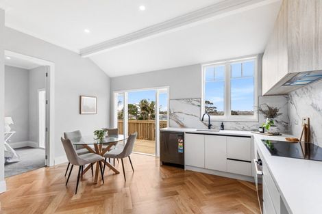 Photo of property in 94 Calliope Road, Stanley Point, Auckland, 0624