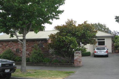 Photo of property in 75 Tomes Road, St Albans, Christchurch, 8052