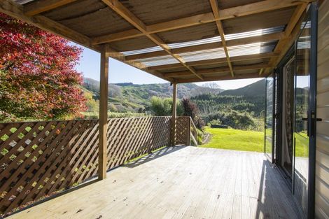 Photo of property in 911 Kanakanaia Road, Whatatutu, Te Karaka, 4091