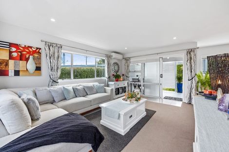 Photo of property in 29 Brigitte View, Snells Beach, 0920