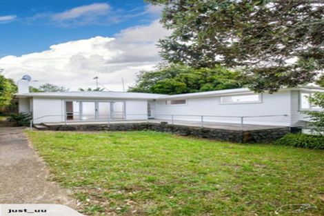 Photo of property in 26 Trojan Crescent, New Lynn, Auckland, 0600