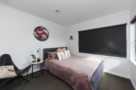 Photo of property in 31 Pegasus Place, Kelvin Grove, Palmerston North, 4414