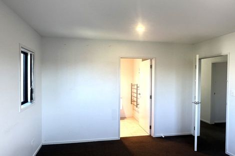 Photo of property in 53a Robertson Road, Favona, Auckland, 2024