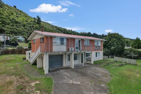 Photo of property in 122 Mallard Drive, Selwyn Heights, Rotorua, 3015