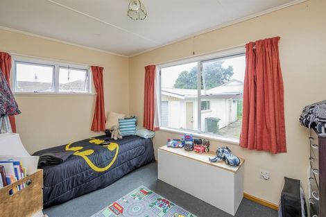 Photo of property in 28 Elizabeth Street, Levin, 5510