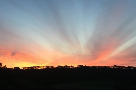 Photo of property in 1355 Old North Road, Helensville, 0875