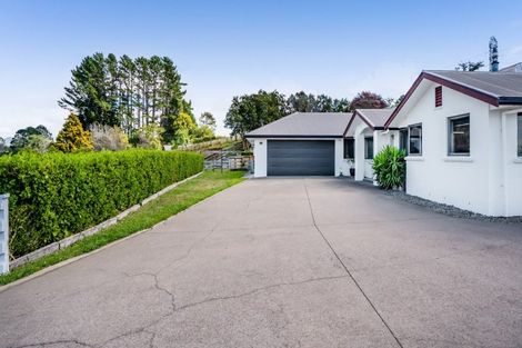 Photo of property in 90 Ridgewood Drive, Ridgewood, New Plymouth, 4371