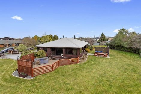 Photo of property in 15 Woodglen Drive, Woodend, 7610