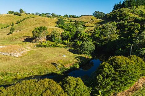 Photo of property in 40 Atkinson Road, Hurworth, New Plymouth, 4371