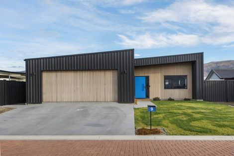 Photo of property in 9 Neason Place, Cromwell, 9310