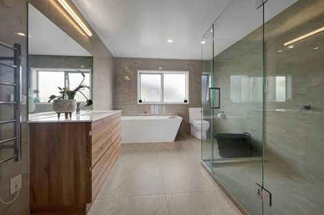 Photo of property in 3 Ringi Lane, Orewa, 0931