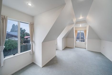 Photo of property in 48b Steadman Road, Broomfield, Christchurch, 8042