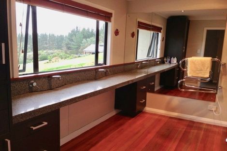 Photo of property in 34 Hayley Lane, East Tamaki Heights, Auckland, 2016