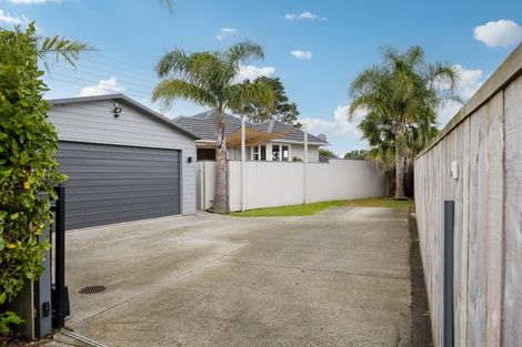 Photo of property in 36a Silverstone Place, Henderson, Auckland, 0612