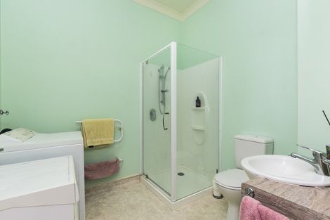 Photo of property in The Villas, 33u7 Hobson Street, Thorndon, Wellington, 6011