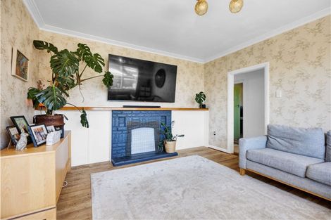 Photo of property in 205 South Road, Spotswood, New Plymouth, 4310