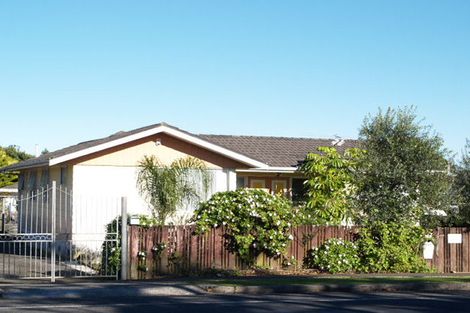 Photo of property in 30 Henwood Road, Mangere East, Auckland, 2024