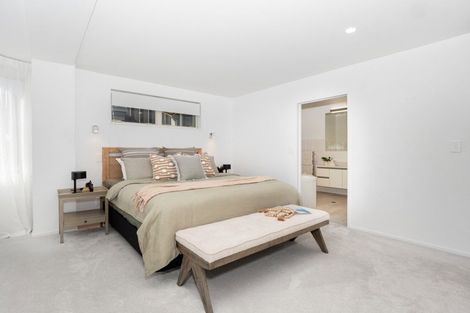 Photo of property in 28 The Mall, Mount Maunganui, 3116