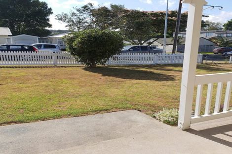 Photo of property in 1/28 Hall Street, Pukekohe, 2120