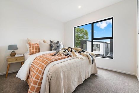 Photo of property in 31 Kurnell Drive, Botany Downs, Auckland, 2010