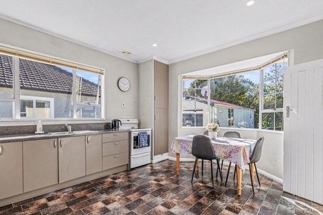 Photo of property in 14 Toi Street, Tawhero, Whanganui, 4501