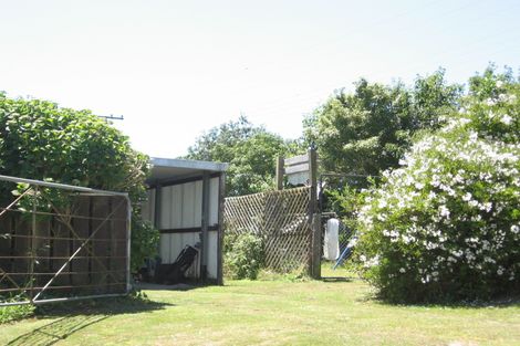 Photo of property in 52 Spencer Avenue, Maketu, 3189