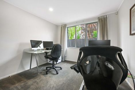 Photo of property in 12 Cumbria Way, Hamilton East, Hamilton, 3216